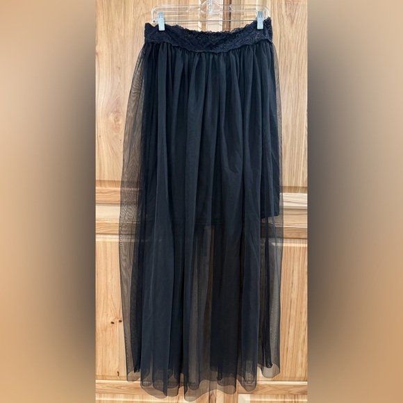 Chic K. Jordan Black Sheer Tulle Maxi Skirt Layered Flowy Whimsigoth Fairygoth - Picture 6 of 7